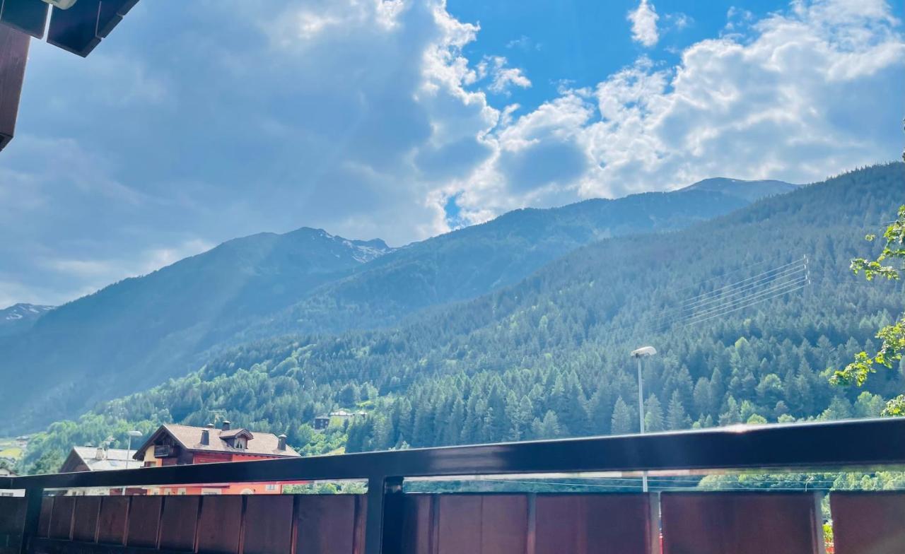 Elga Residence - Relax In Alta Valtellina - Bormio Valdisotto Exteriör bild